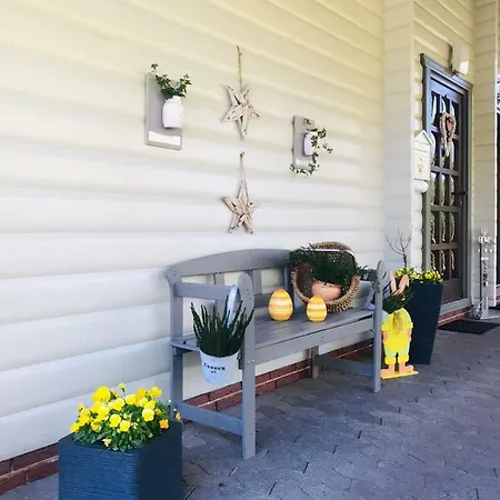 Moorhuette 伊森比特尔